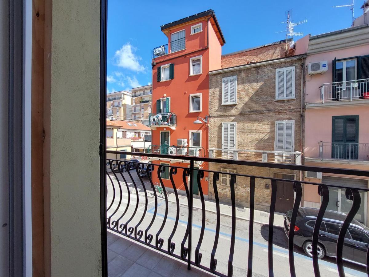 Affittacamere Casa Lilibet San Benedetto del Tronto Luaran gambar